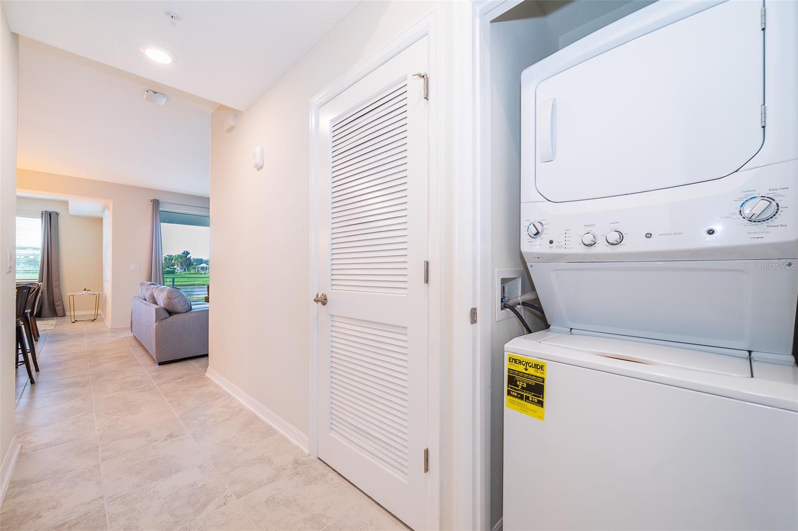 Image 17 of 25 For 3151 Paradox Circle 106