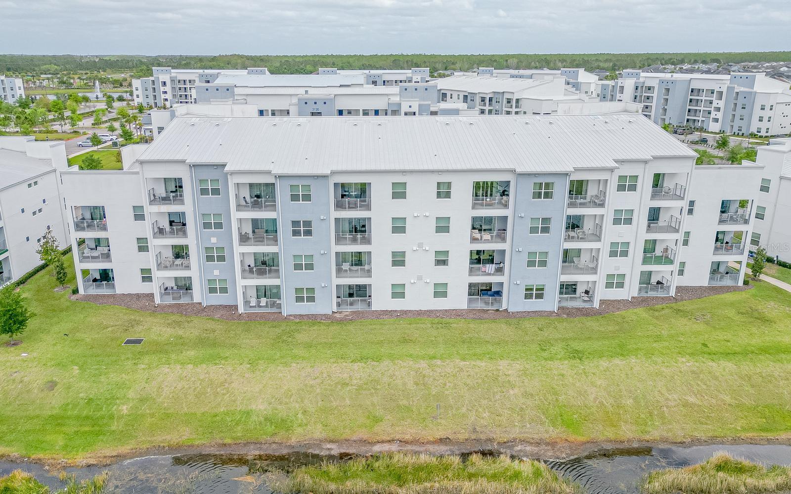 Image 19 of 25 For 3151 Paradox Circle 106