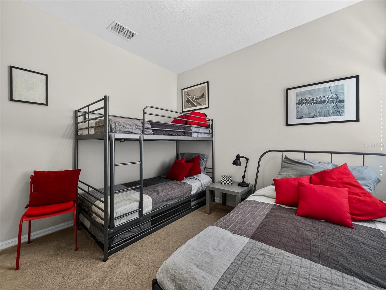 Image 39 of 59 For 916 Towhee Court