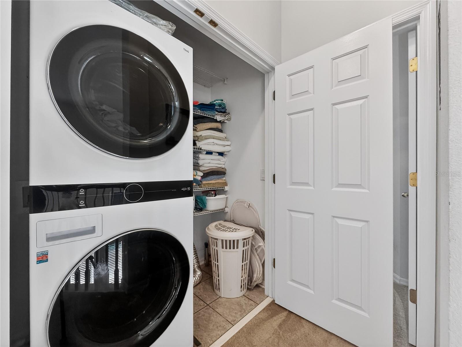 Image 41 of 59 For 916 Towhee Court