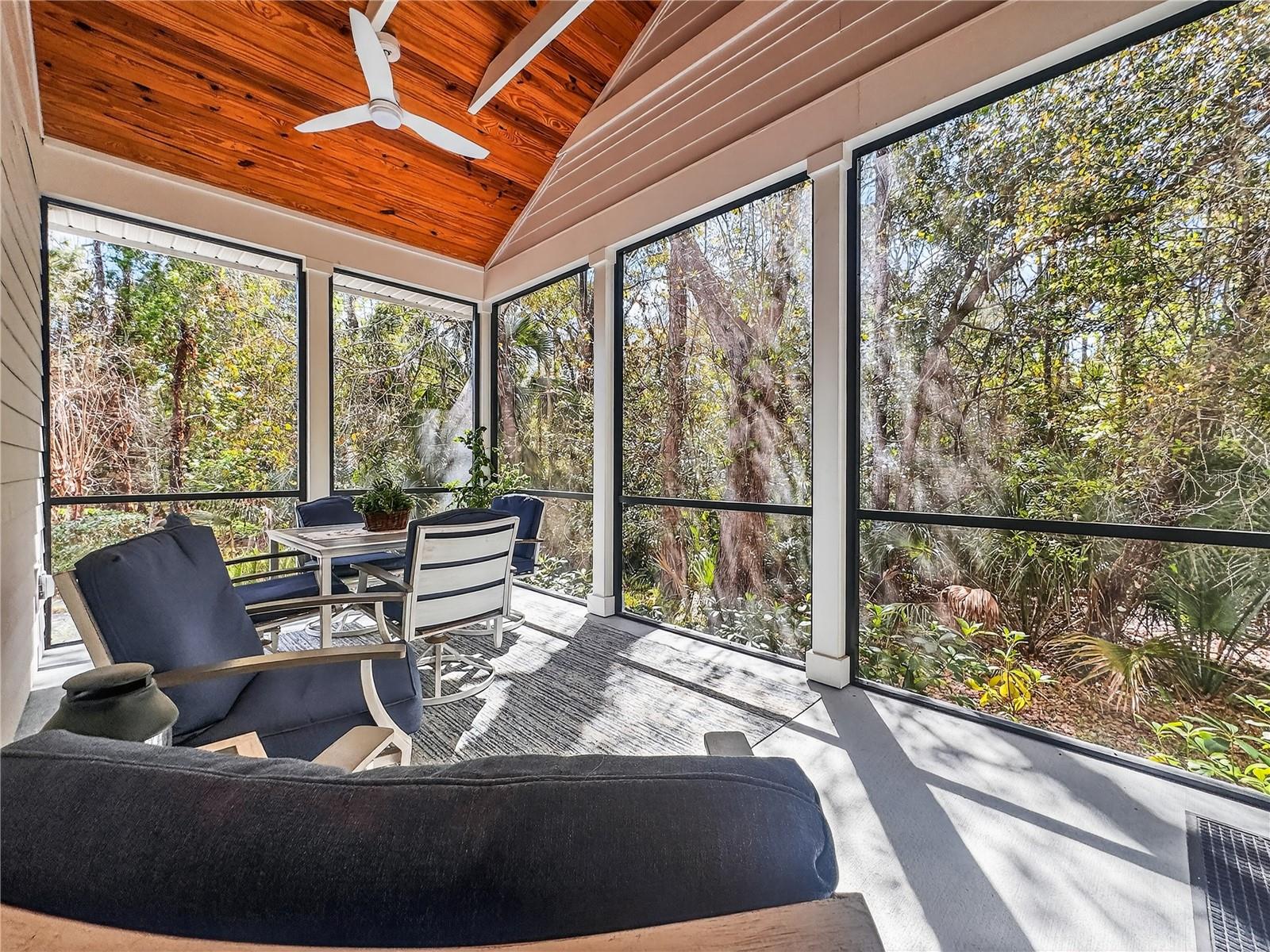 Image 44 of 59 For 916 Towhee Court