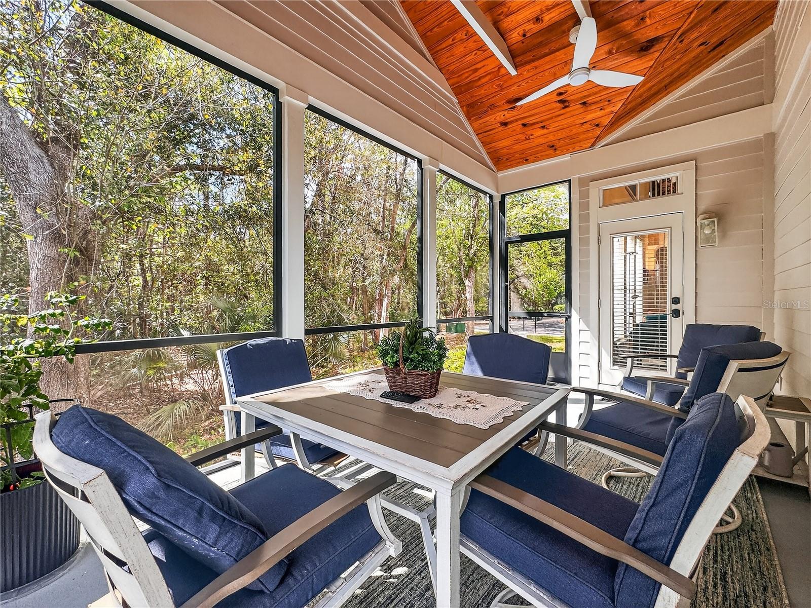 Image 45 of 59 For 916 Towhee Court