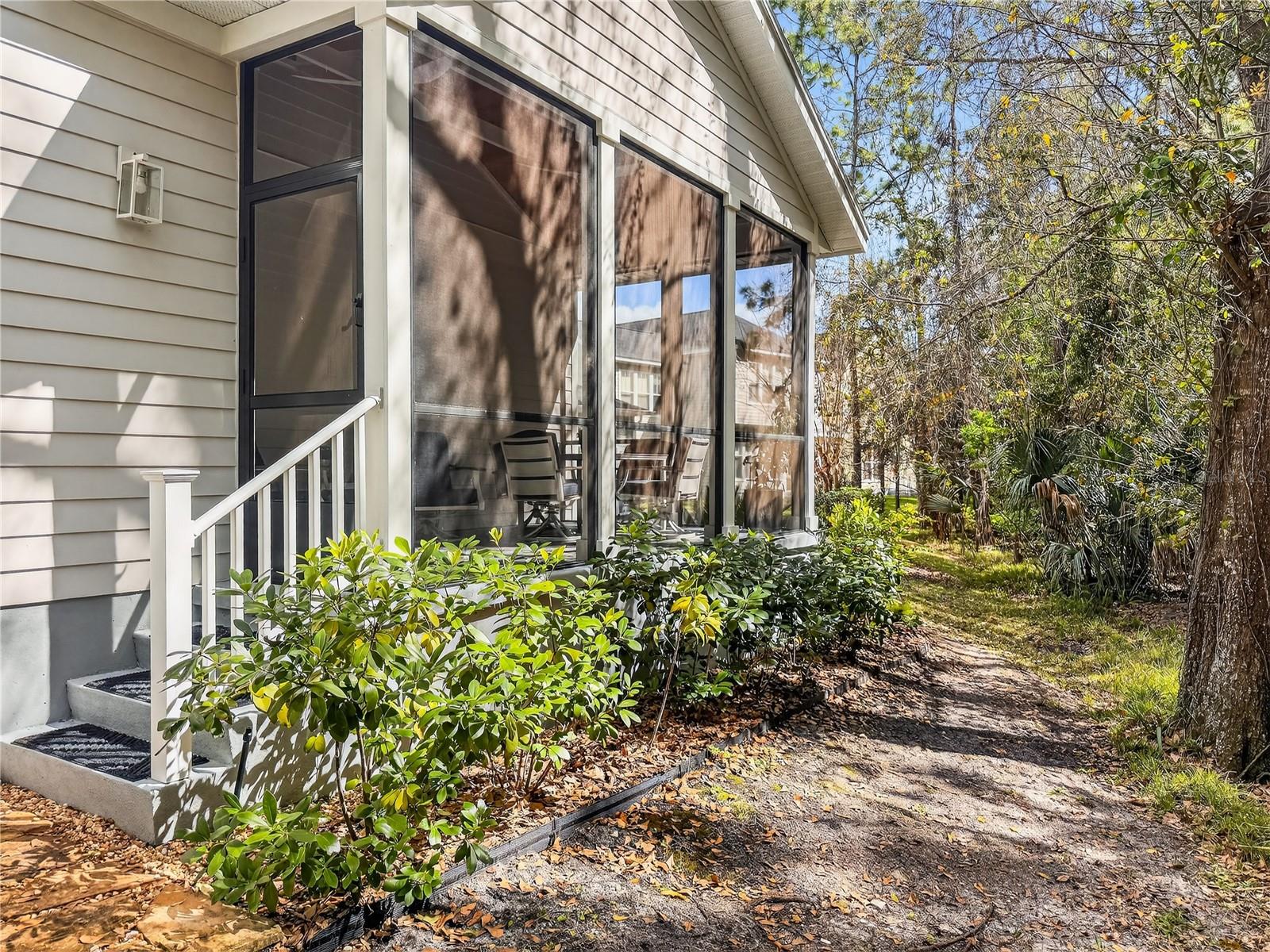 Image 46 of 59 For 916 Towhee Court