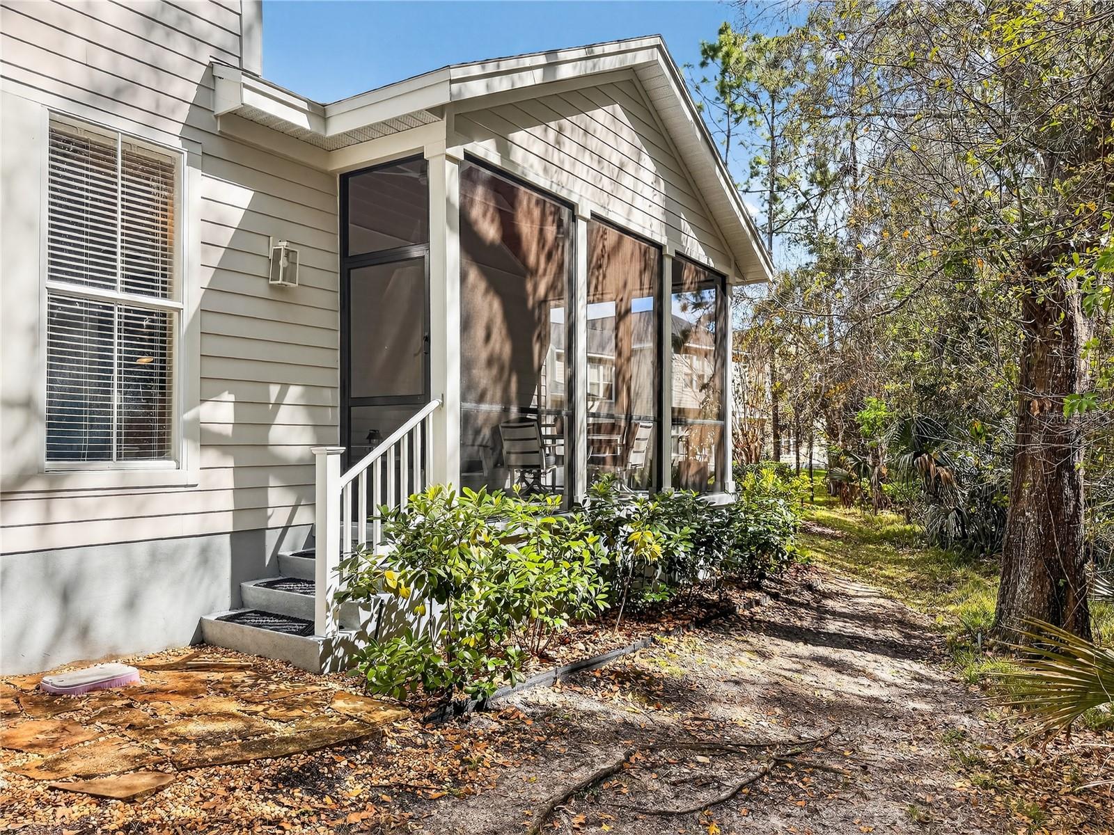 Image 47 of 59 For 916 Towhee Court