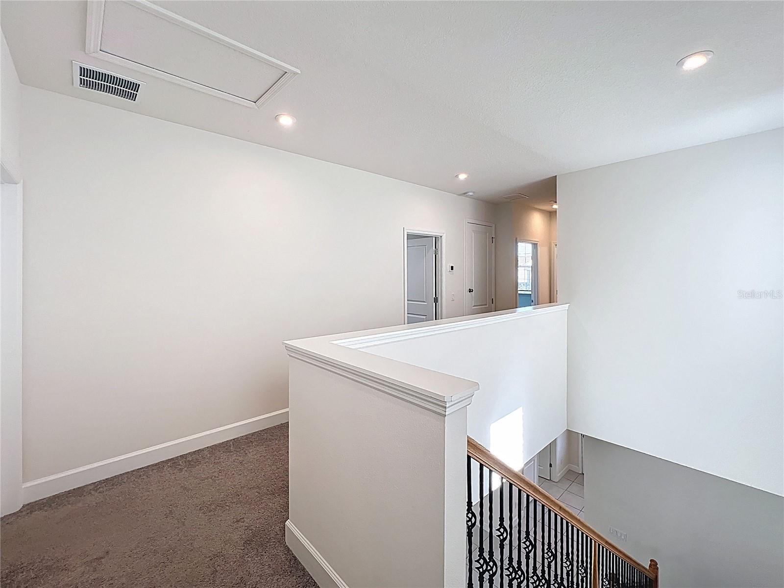 Image 11 of 36 For 4624 Prairie Creek Street