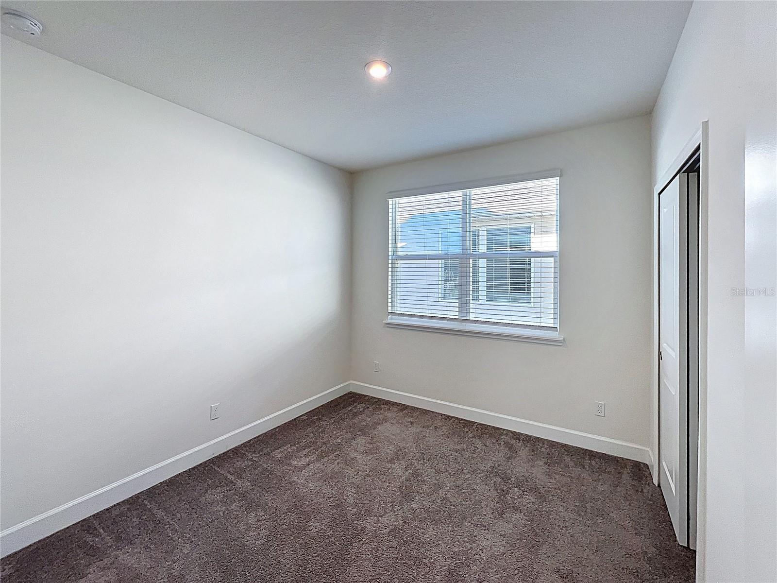 Image 18 of 36 For 4624 Prairie Creek Street