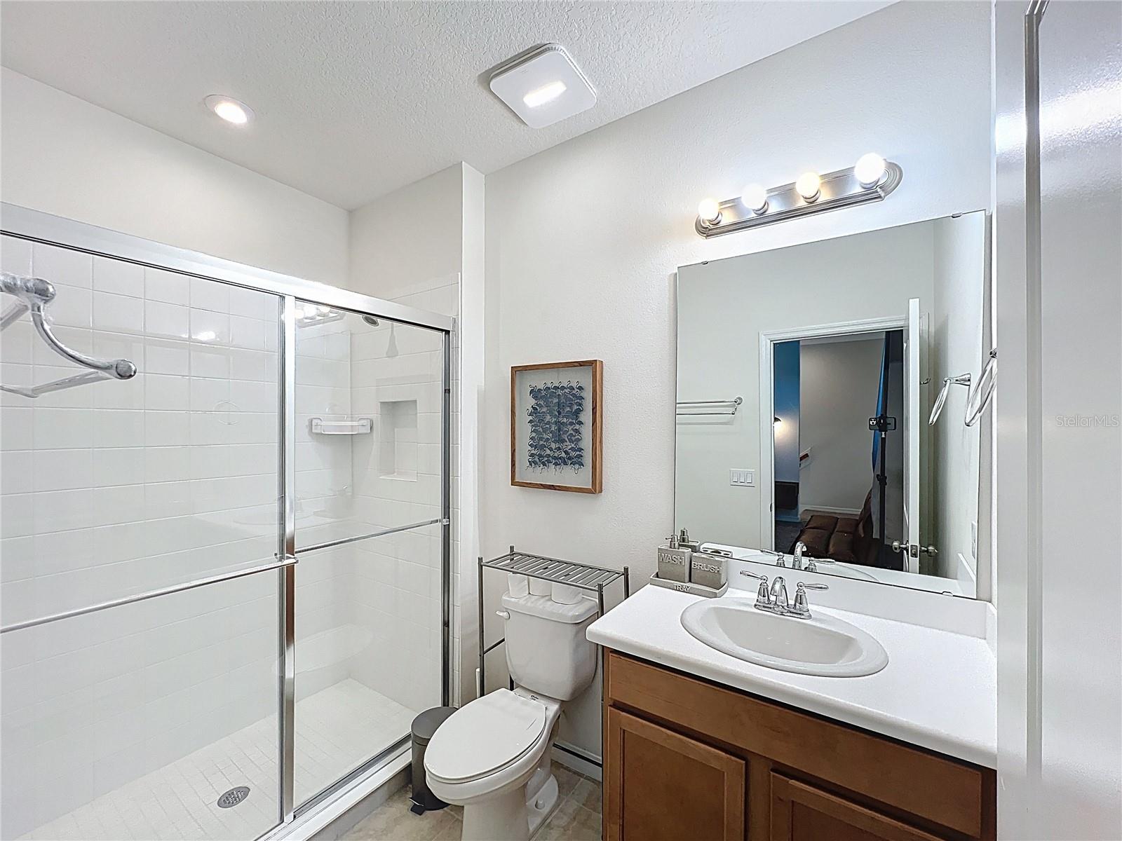 Image 27 of 36 For 4624 Prairie Creek Street