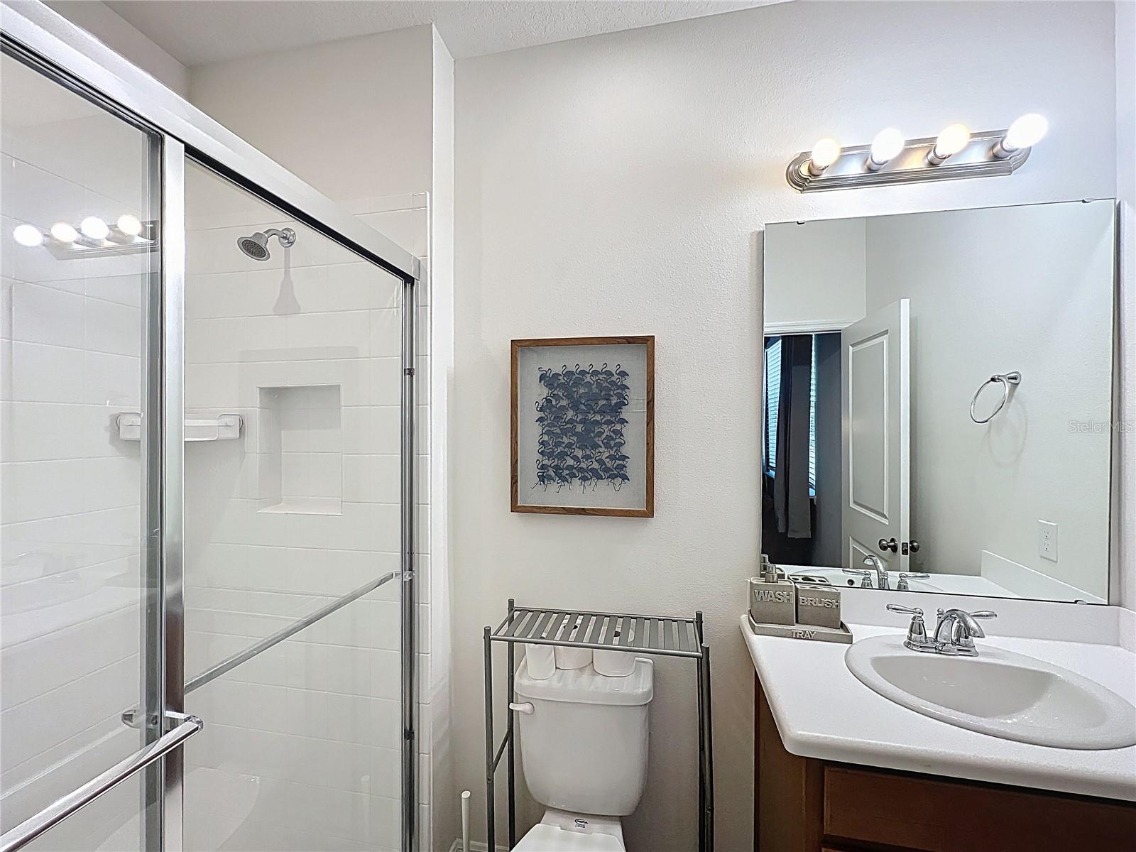 Image 28 of 36 For 4624 Prairie Creek Street