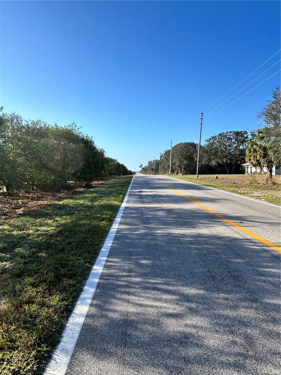 Image 4 of 5 For 2700 W Findley Rd