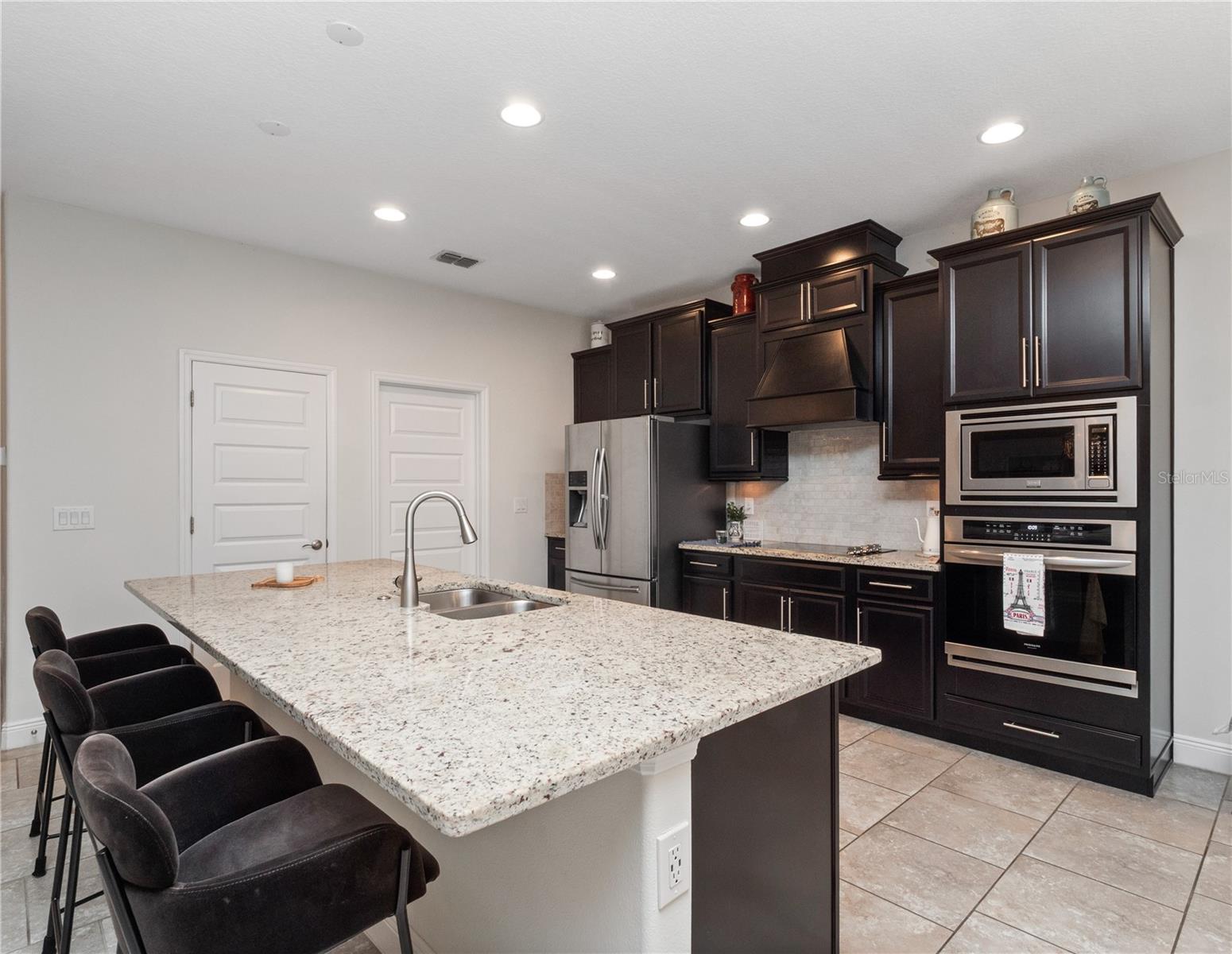 Image 11 of 33 For 1792 Benoit Terrace