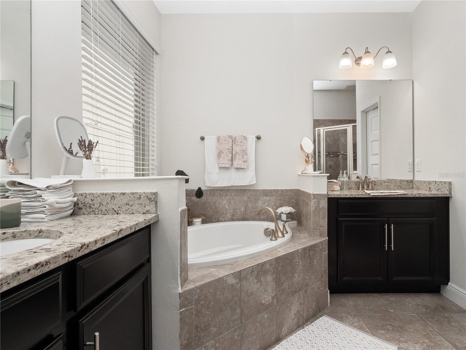 Image 16 of 33 For 1792 Benoit Terrace