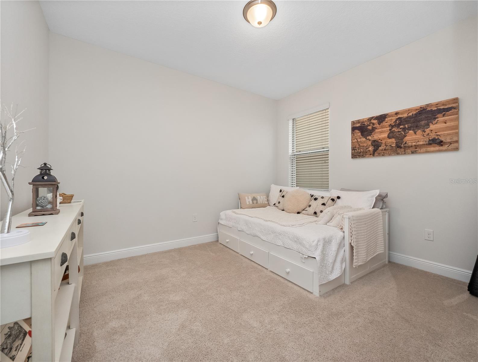 Image 17 of 33 For 1792 Benoit Terrace