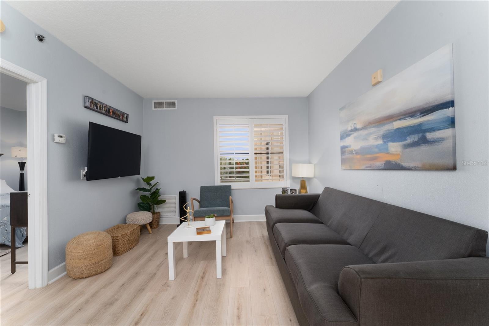 Image 9 of 29 For 7601 Canada Avenue 408