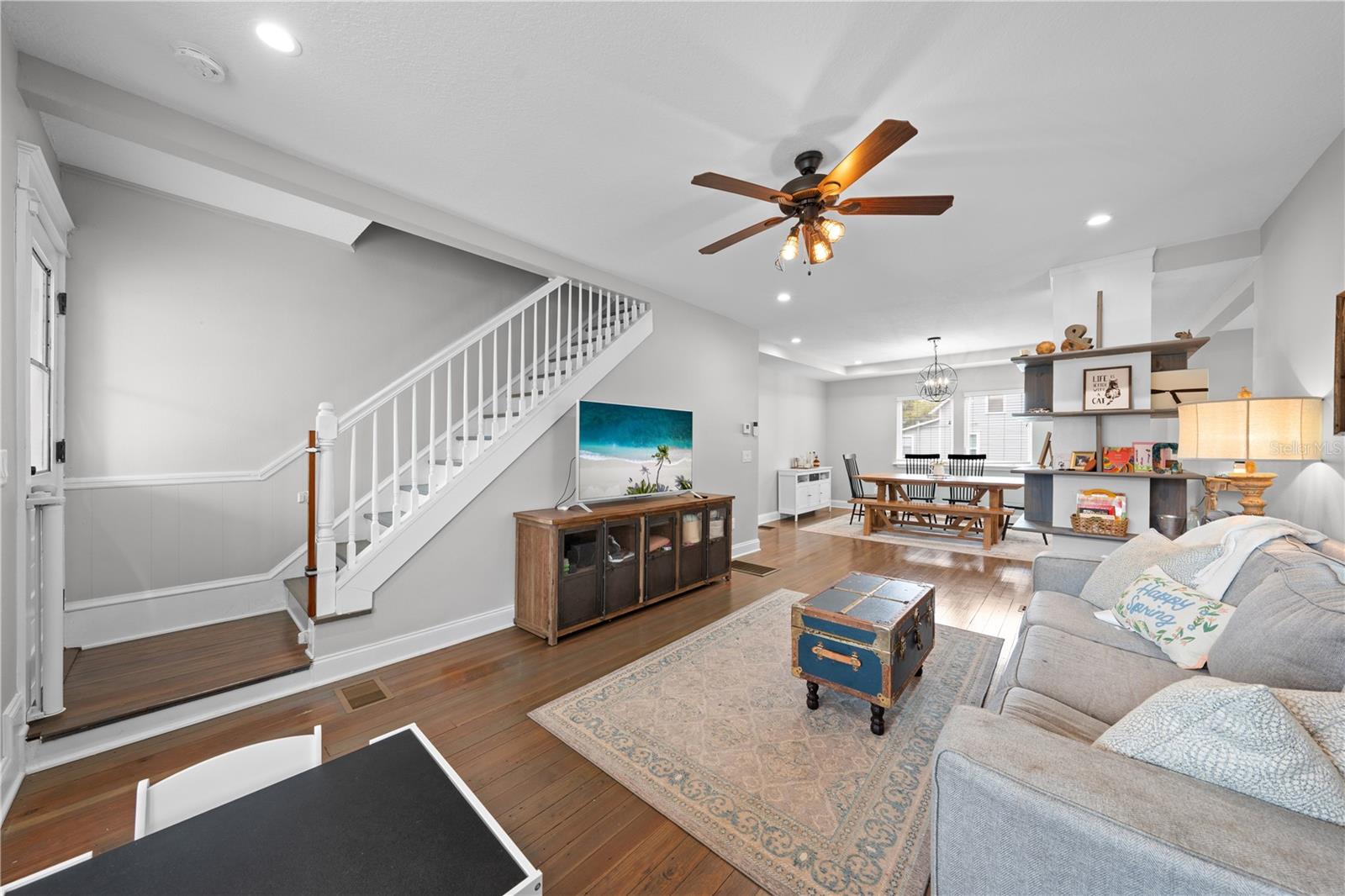 Image 29 of 52 For 708 Virginia Avenue