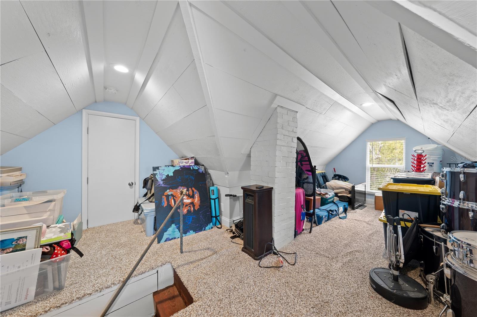 Image 40 of 52 For 708 Virginia Avenue