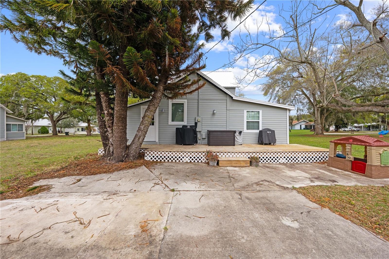 Image 46 of 52 For 708 Virginia Avenue