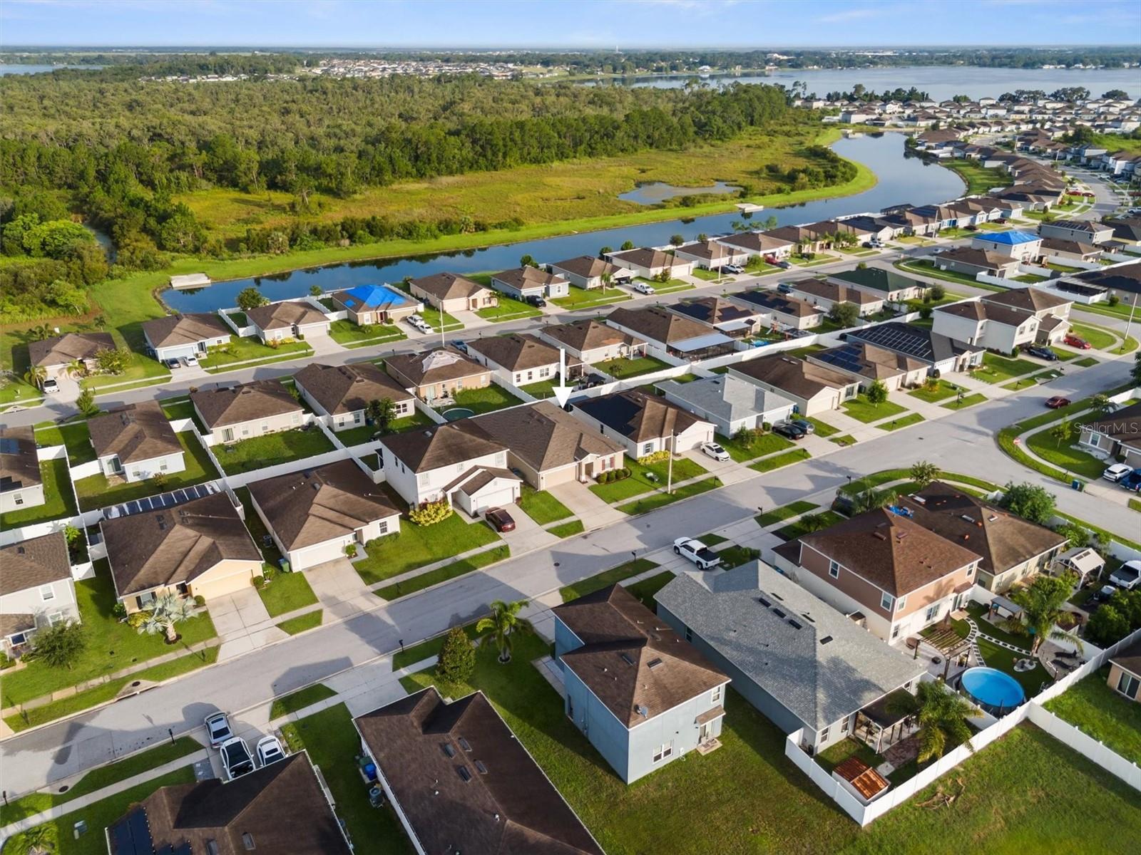 Image 23 of 38 For 555 Lucerne Boulevard