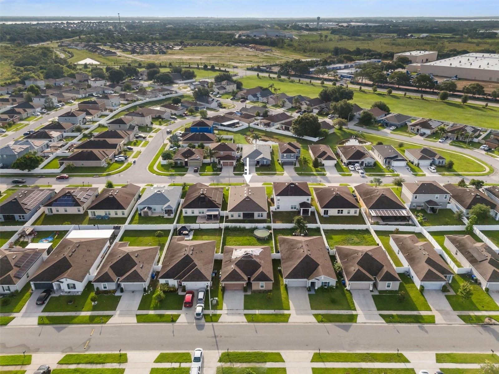 Image 36 of 38 For 555 Lucerne Boulevard