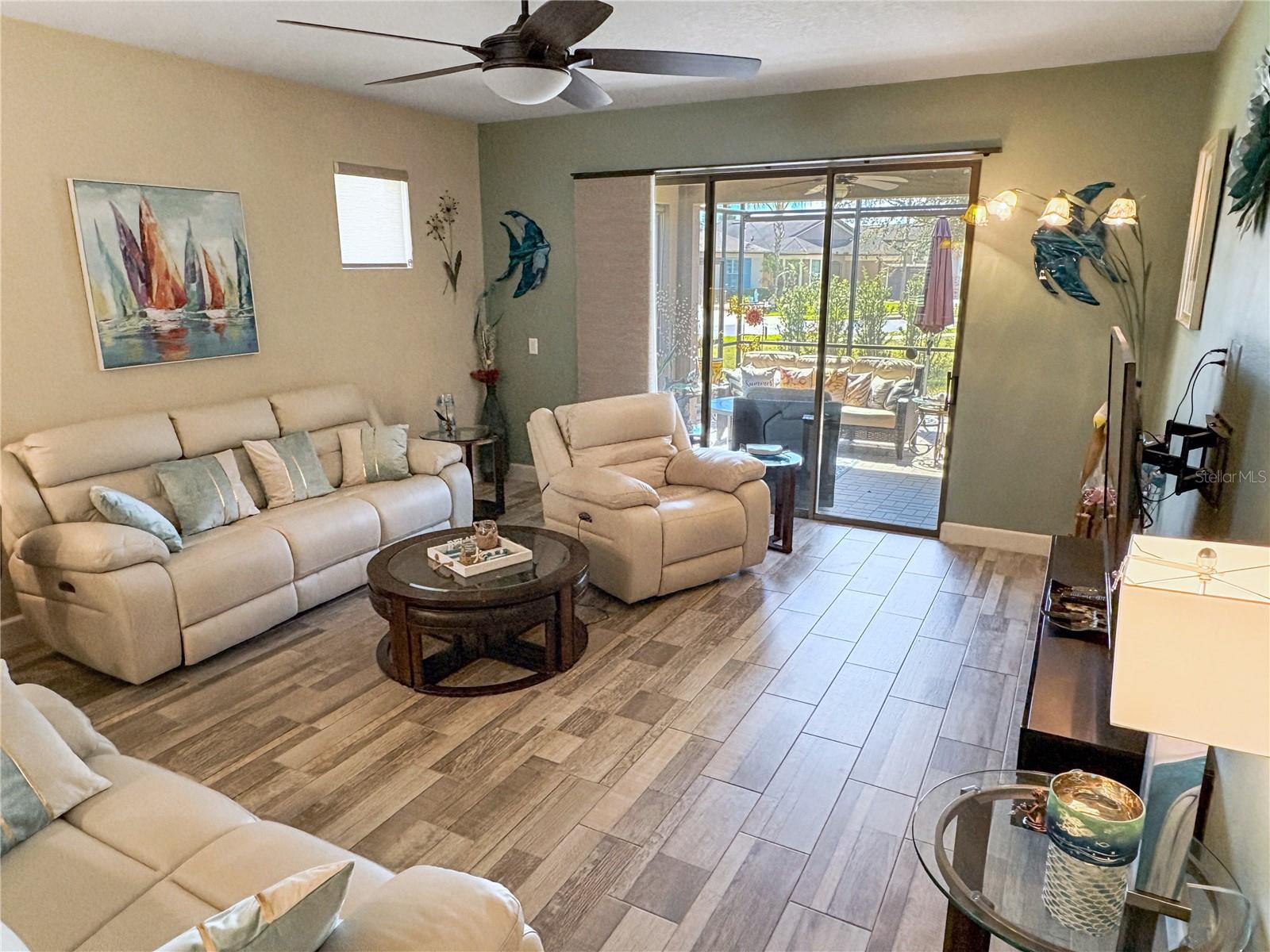 Image 4 of 82 For 715 Asturias Road