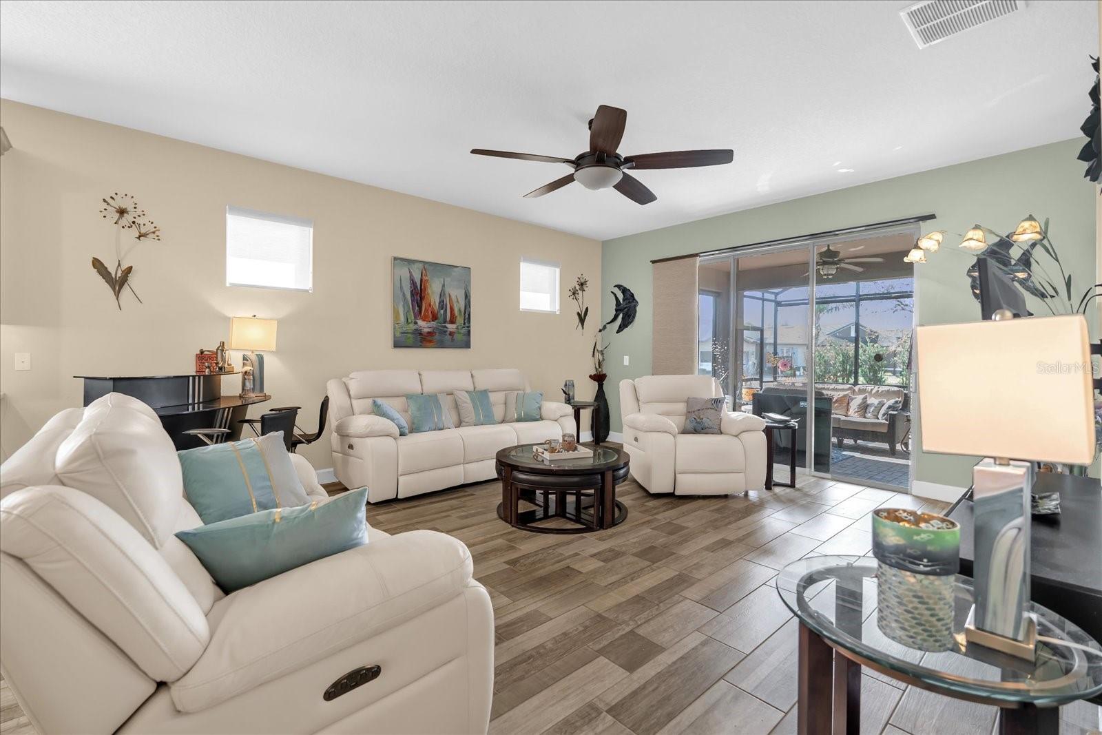 Image 5 of 82 For 715 Asturias Road