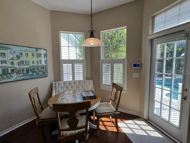 Image 14 of 37 For 1128 Rush Street