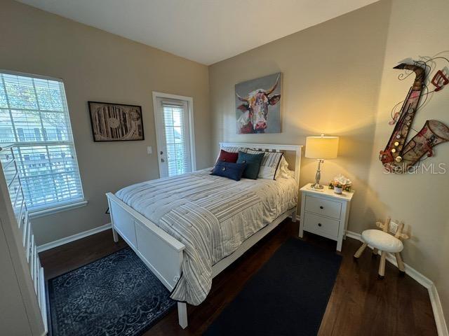 Image 23 of 37 For 1128 Rush Street