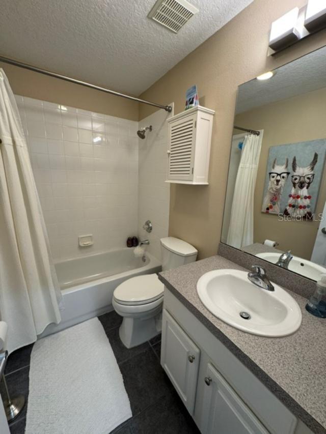 Image 29 of 37 For 1128 Rush Street