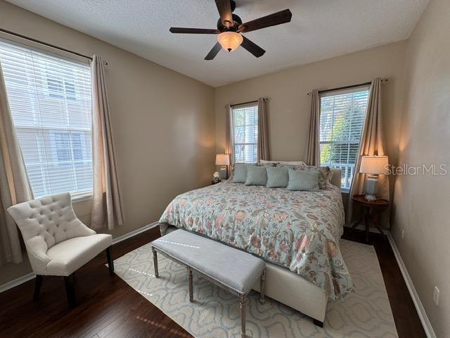 Image 30 of 37 For 1128 Rush Street