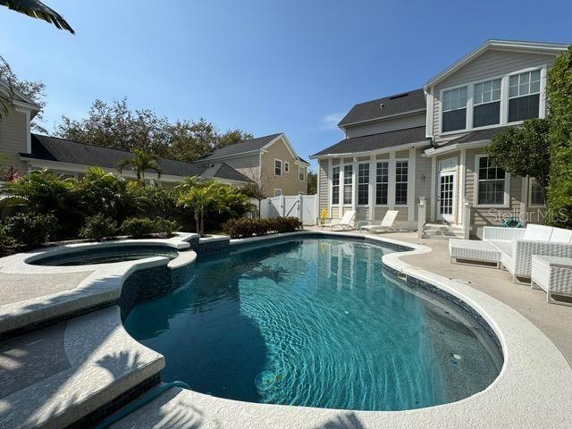 Image 34 of 37 For 1128 Rush Street