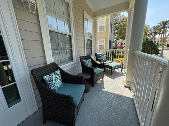 Image 4 of 37 For 1128 Rush Street