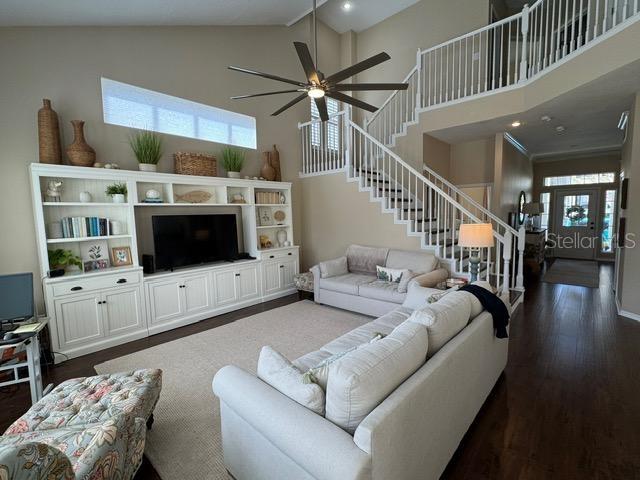 Image 7 of 37 For 1128 Rush Street