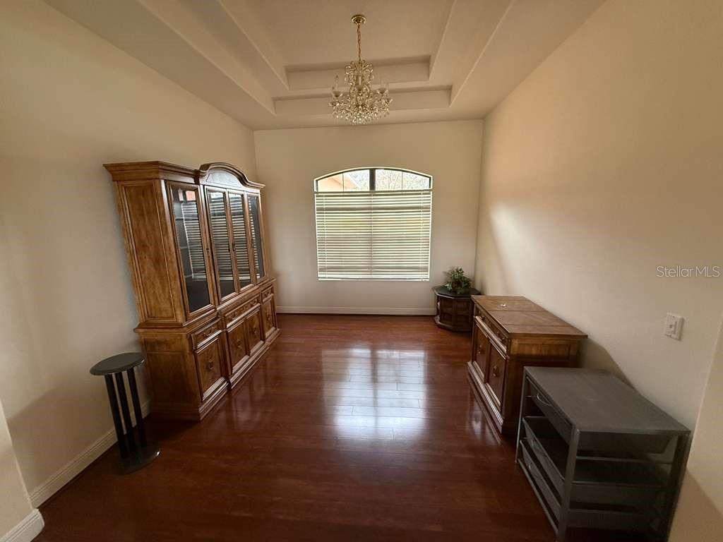 Image 5 of 8 For 898 San Raphael Street