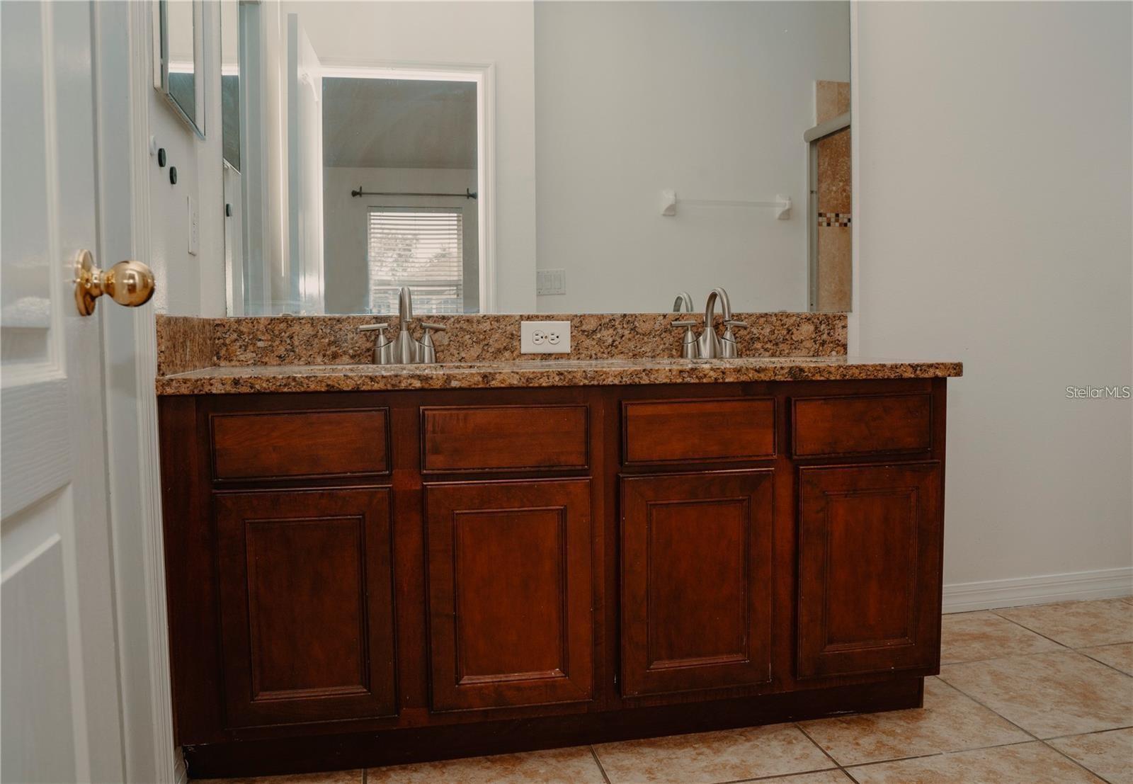 Image 21 of 25 For 2018 Estancia Circle C