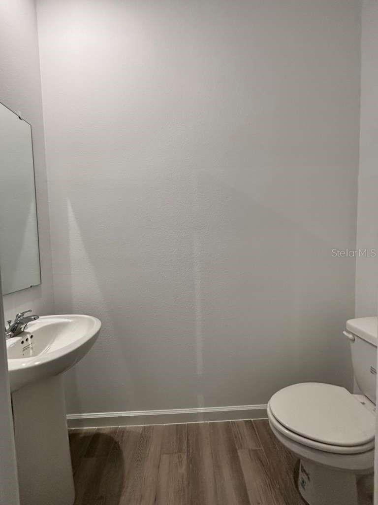 Image 11 of 19 For 9872 Walkway Drive