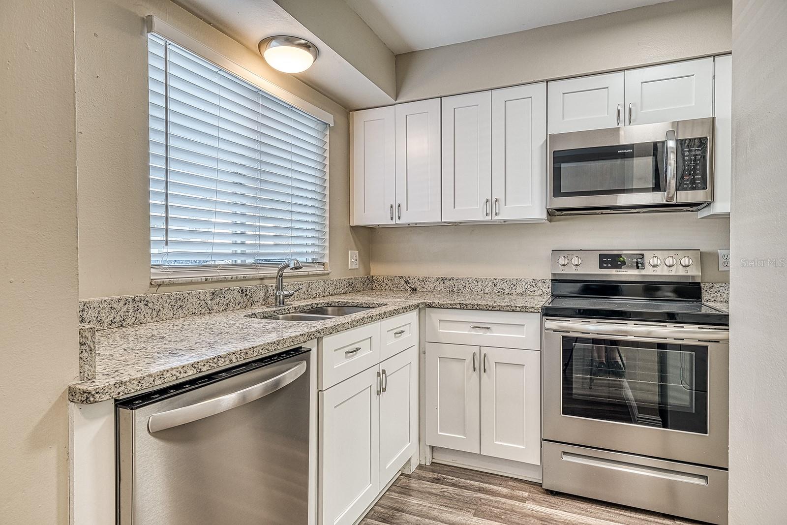 Image 17 of 33 For 283 Gardner Lane D