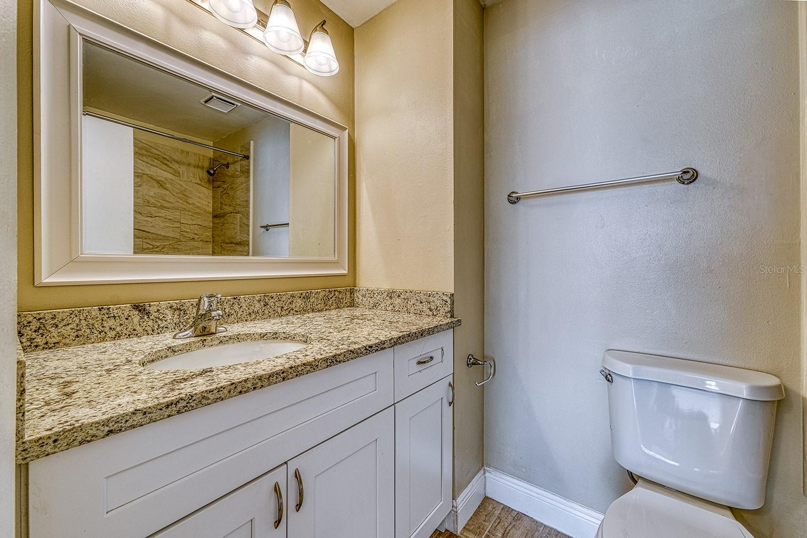 Image 26 of 33 For 283 Gardner Lane D