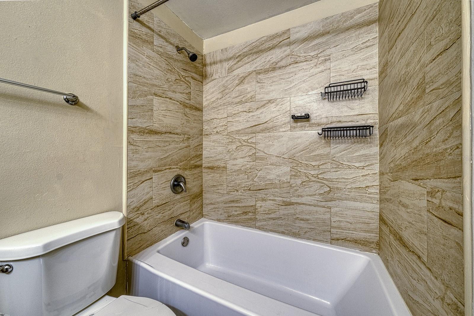 Image 27 of 33 For 283 Gardner Lane D