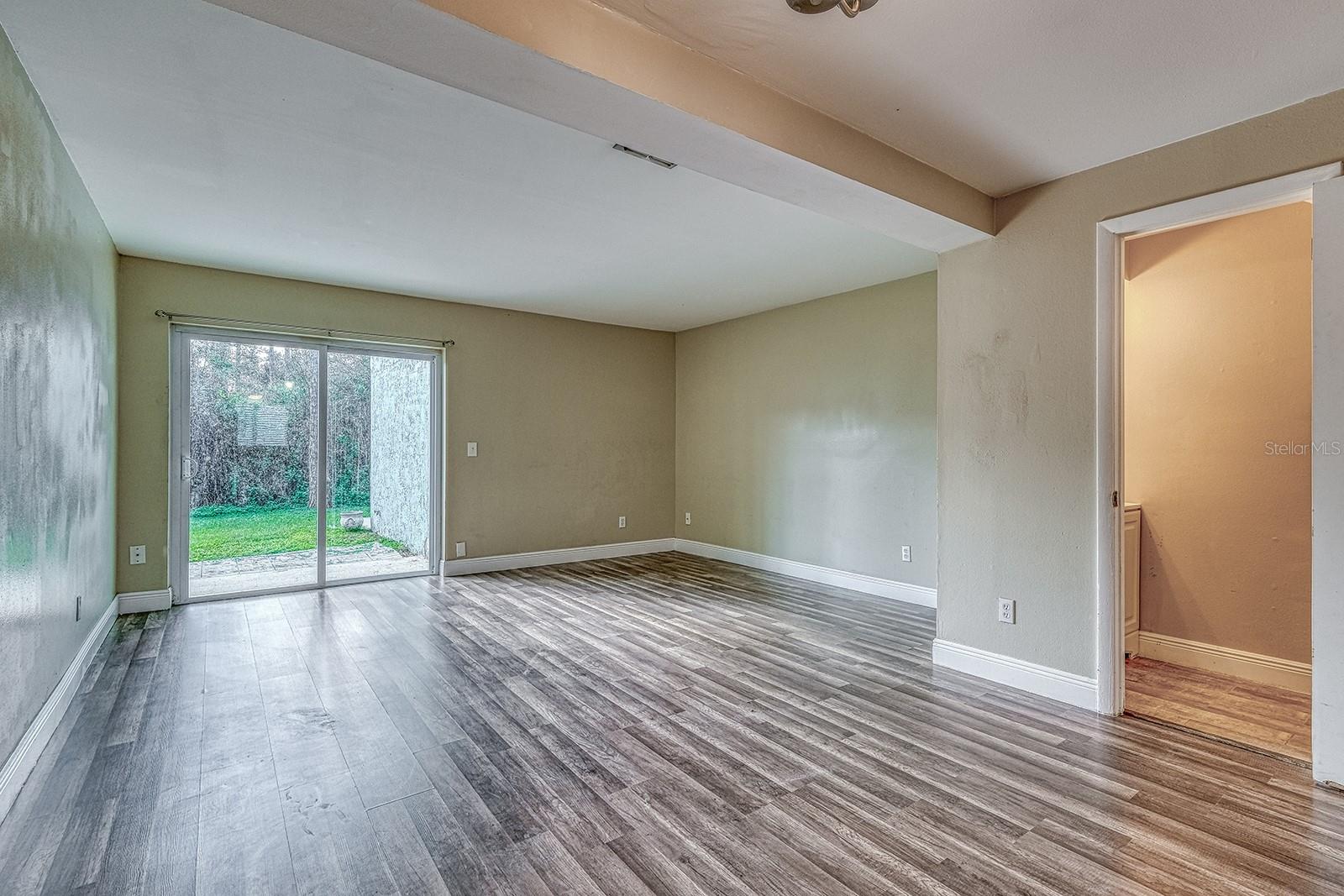 Image 8 of 33 For 283 Gardner Lane D