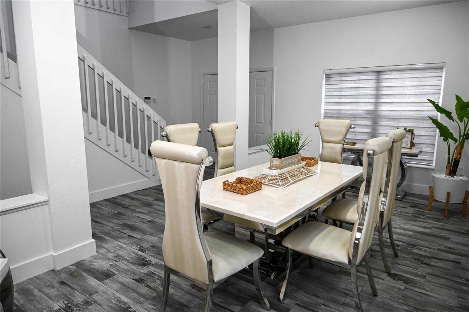 Image 14 of 36 For 4733 Cumbriam Lakes Drive