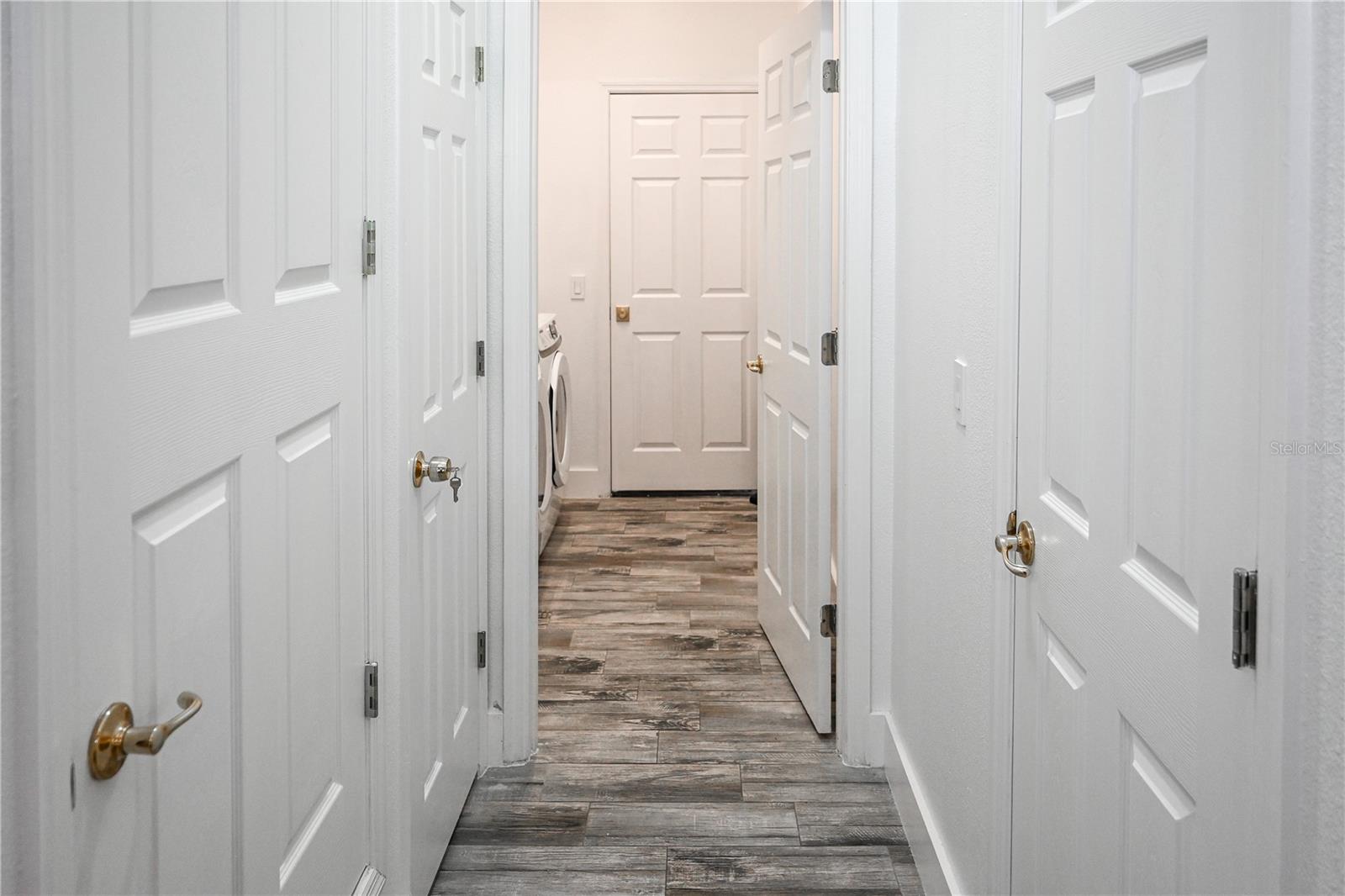 Image 23 of 36 For 4733 Cumbriam Lakes Drive