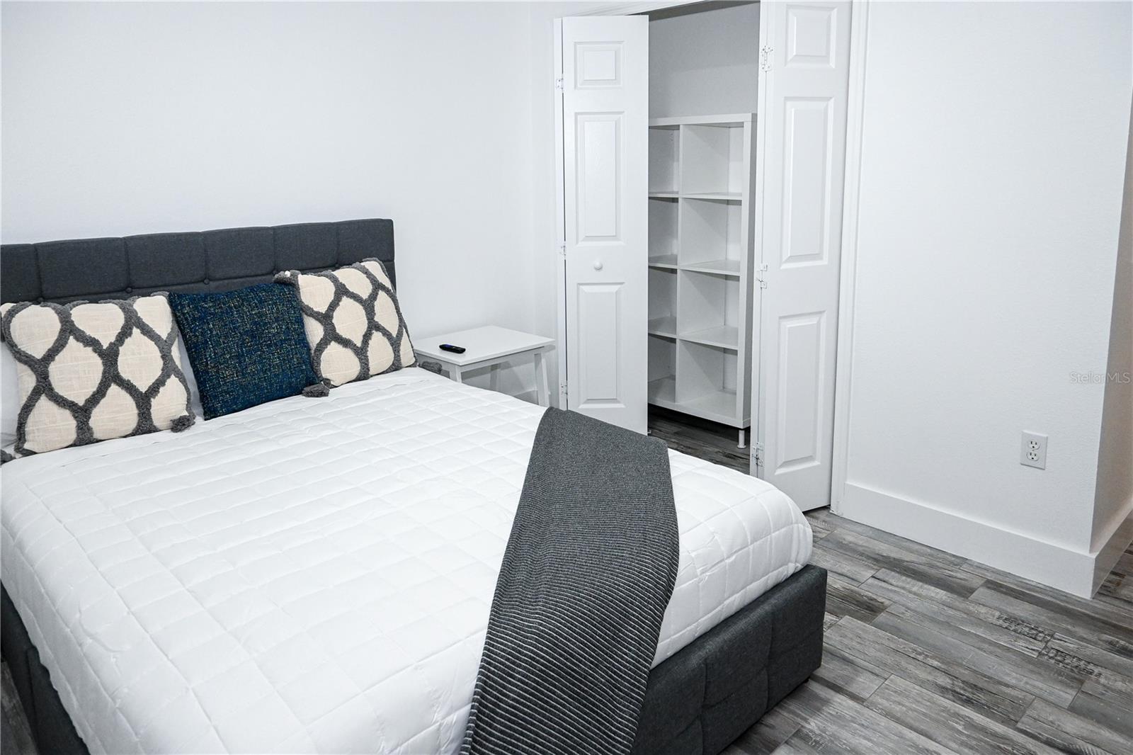 Image 30 of 36 For 4733 Cumbriam Lakes Drive