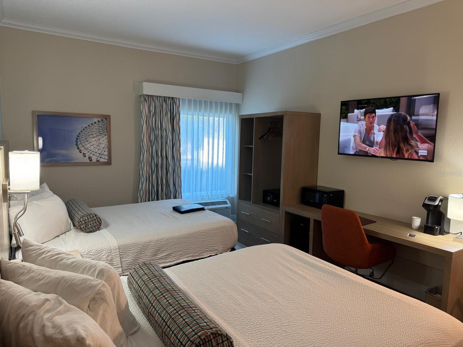 Image 10 of 15 For 3000 Maingate Ln  319