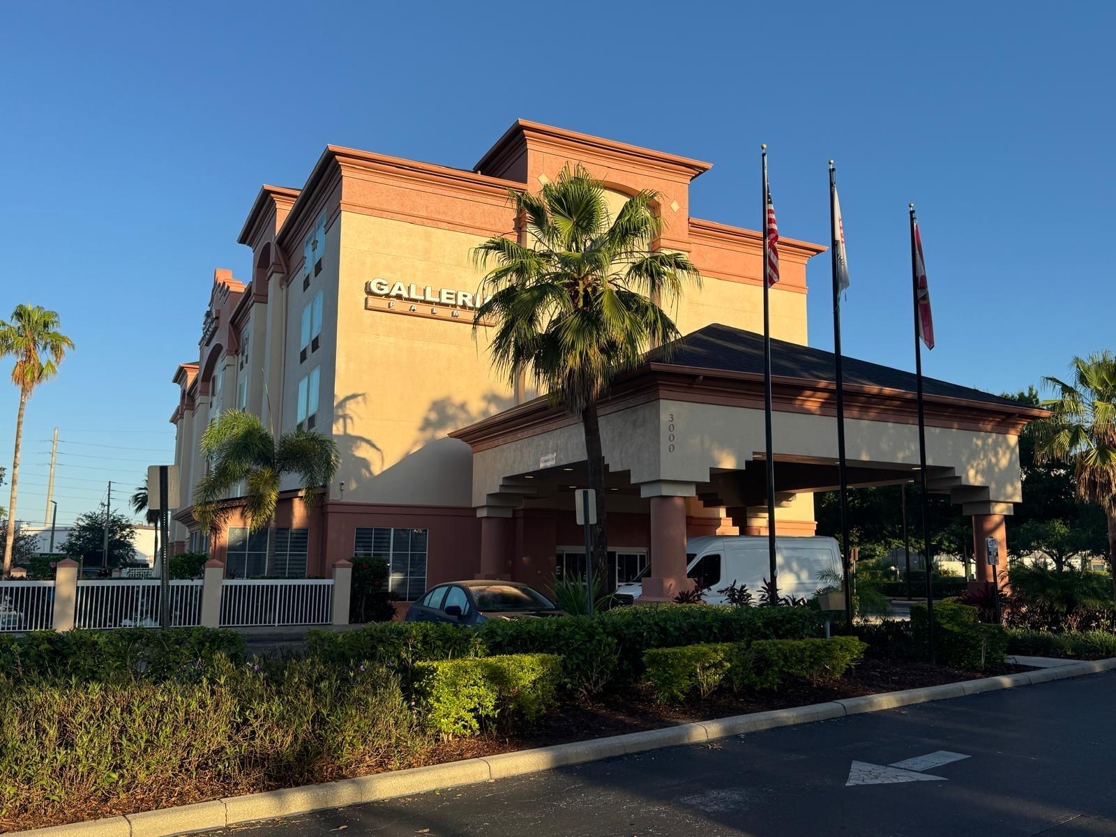 Image 7 of 15 For 3000 Maingate Ln  319