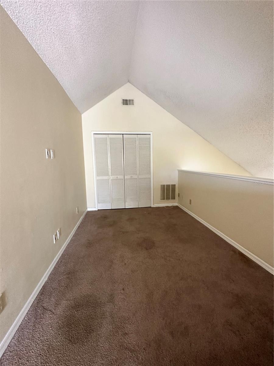 Image 7 of 7 For 6004 Westgate Drive 301