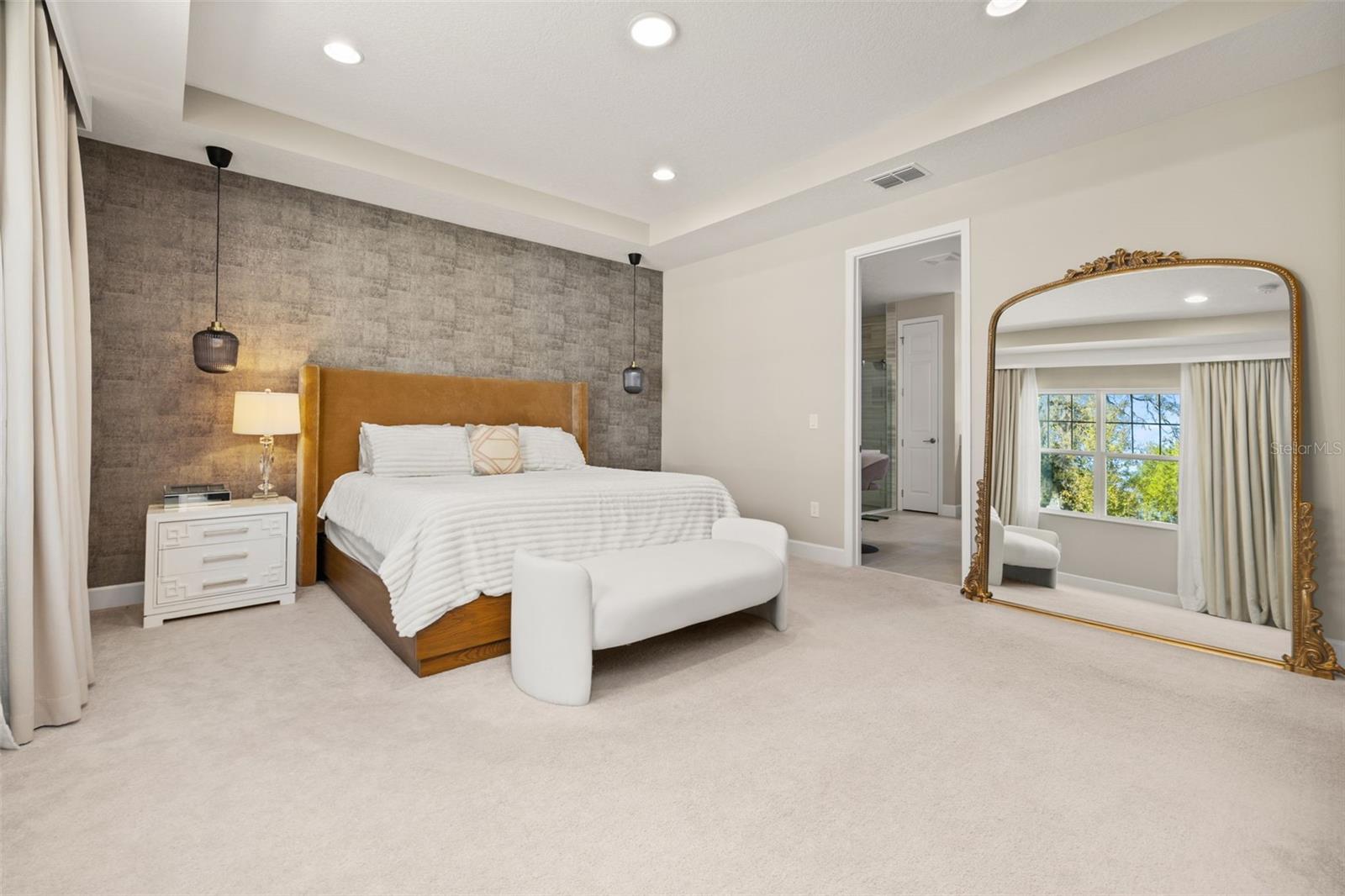 Image 16 of 38 For 14321 Wabasso Loop