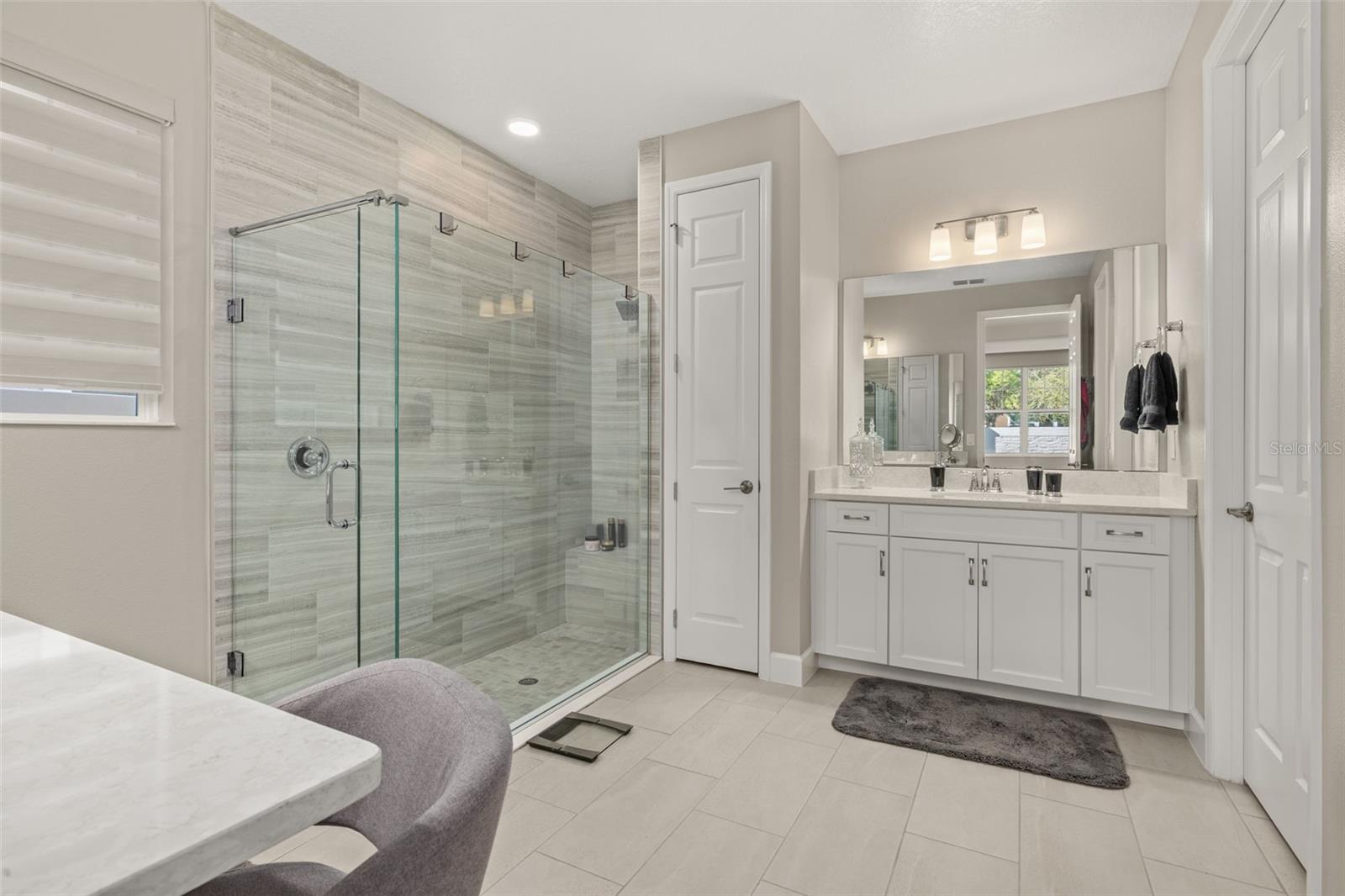 Image 18 of 38 For 14321 Wabasso Loop