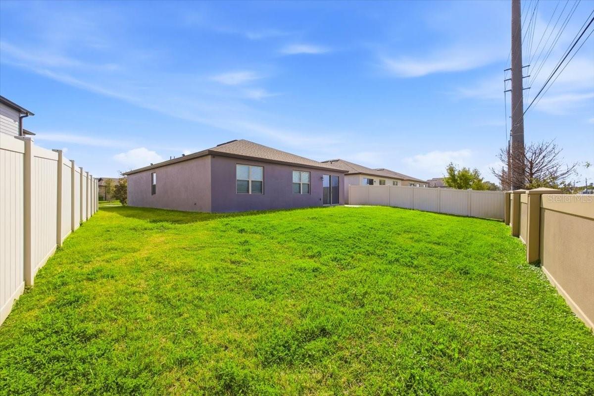 Image 24 of 25 For 1917 Cayman Cove Circle