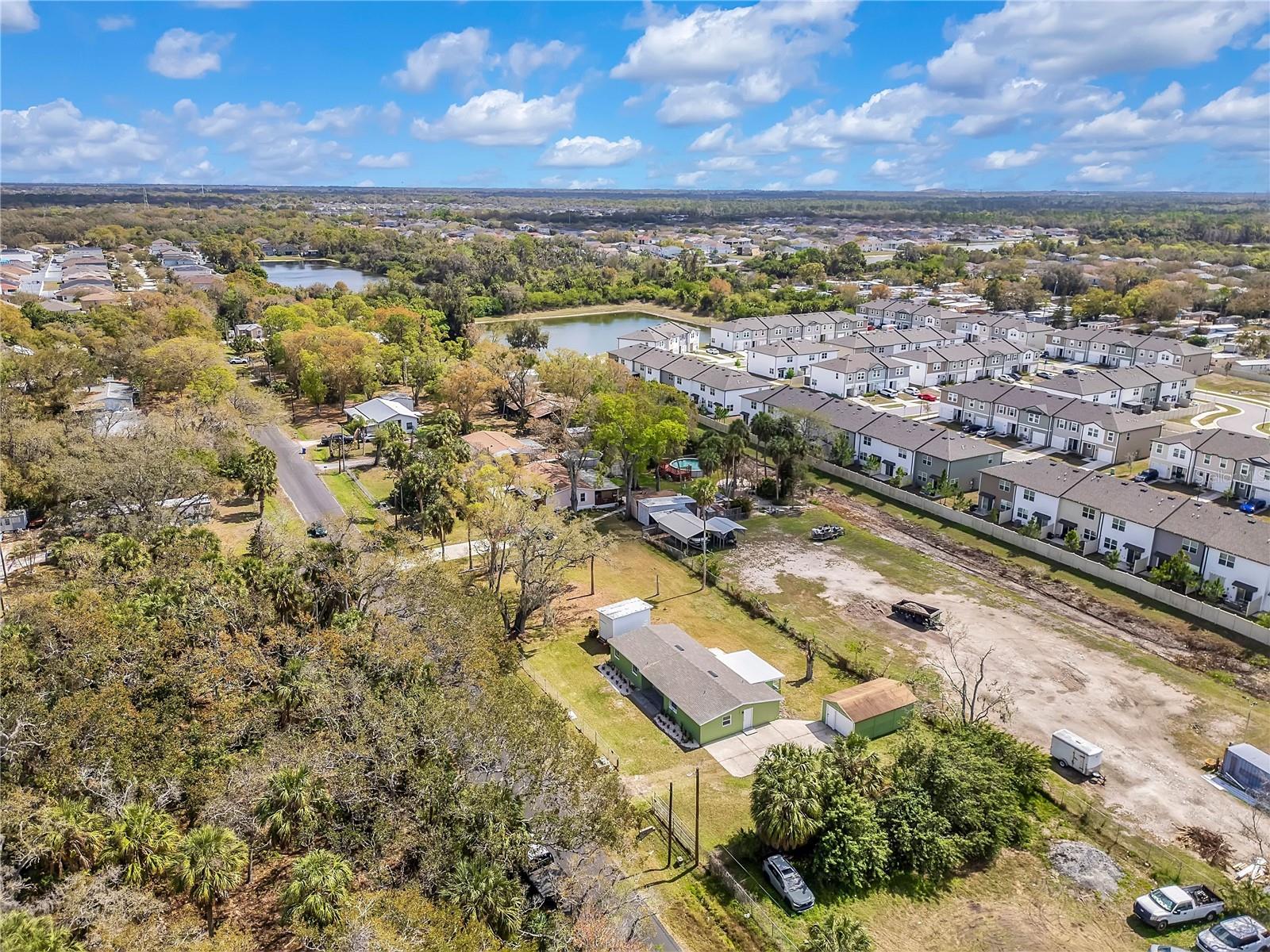 Listing photo id 47 for 6211 Florence Street