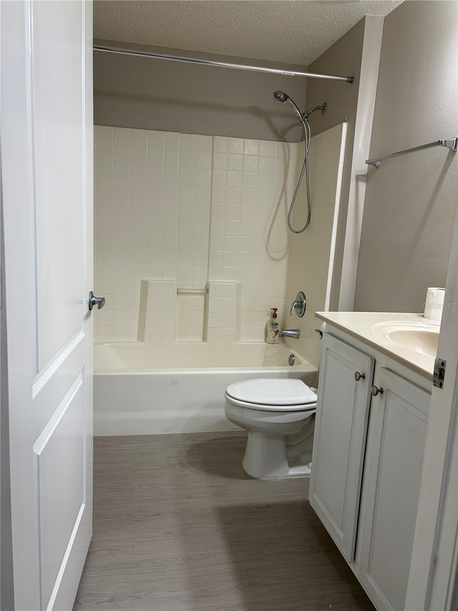 Image 17 of 24 For 12203 Wild Iris Way 109