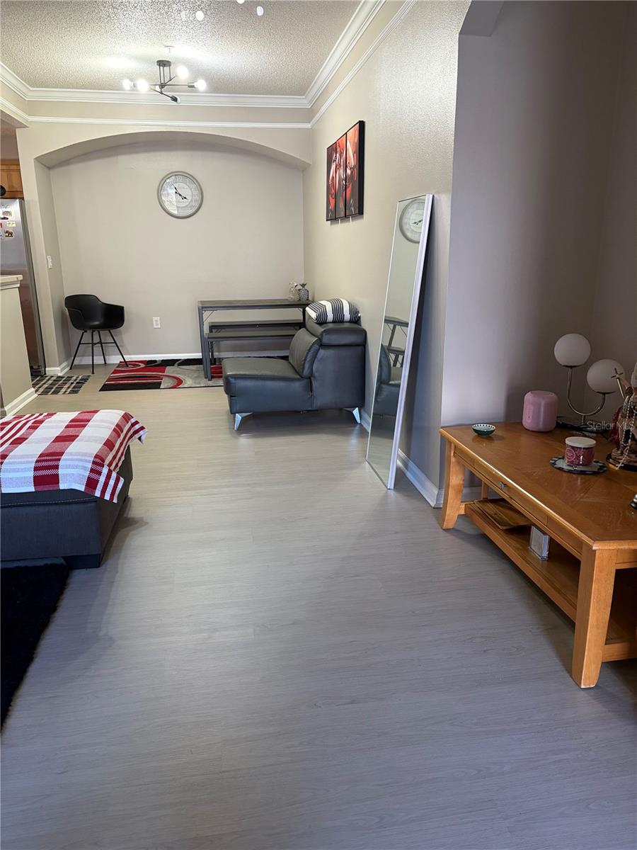 Image 8 of 24 For 12203 Wild Iris Way 109